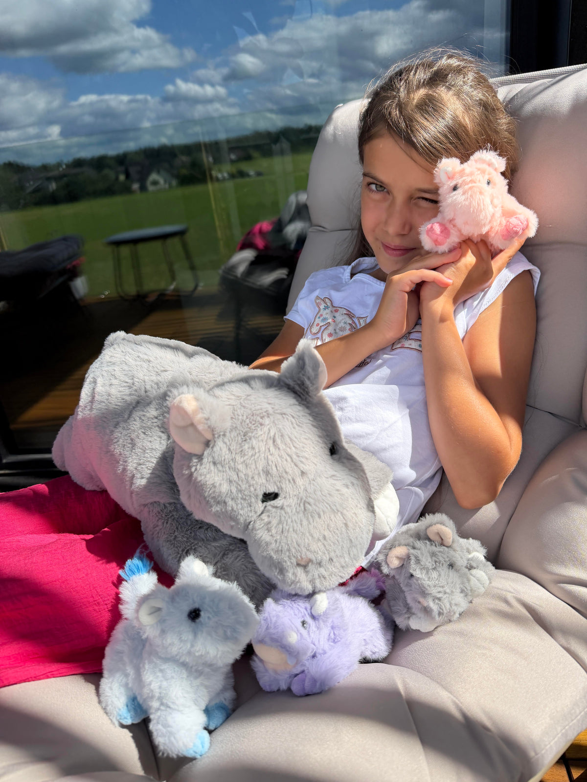 Hippo Plush Mommy with 4 Babies